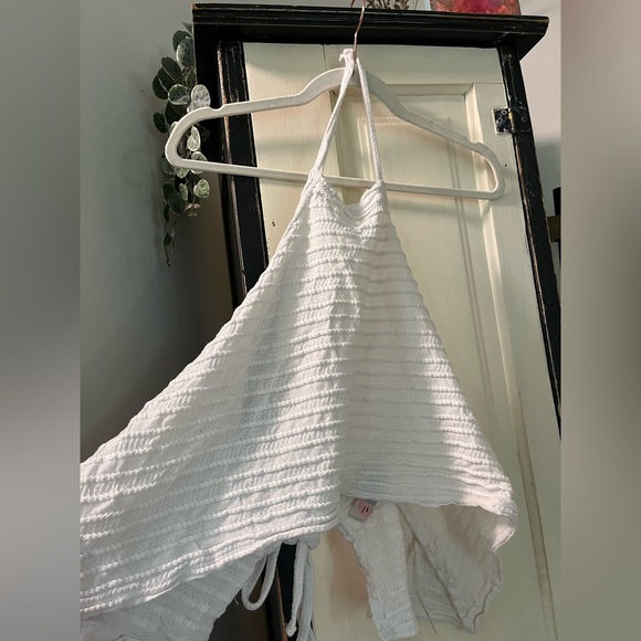 Free People set of two halter tops - Picture 4 of 6